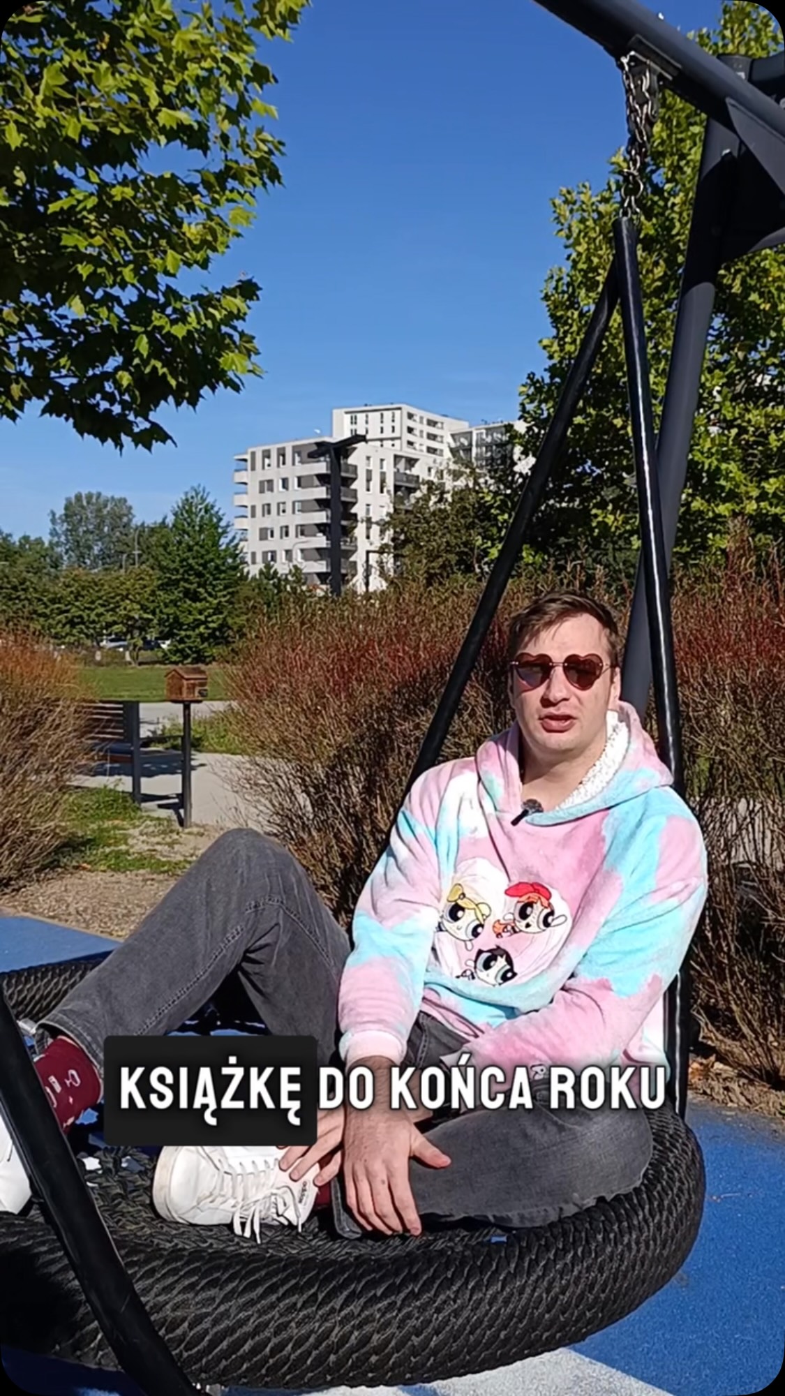 3 miesiące to dużo czy&nbsp;mało? To zależy xD

Jeśli planujesz w&nbsp;tym czasie wydać książkę, to nie ma na&nbsp;co czekać.

Końcówka roku to gorący okres w&nbsp;branży wydawniczej. Co za&nbsp;tym idzie:
👉 specjaliści mają coraz mniej wolnych terminów,
👉 drukarnie coraz większe obłożenie
👉 czas realizacji poszczególnych etapów może się wydłużać
👉 a&nbsp;ceny rosnąć

Chcesz wydać swoją książkę do&nbsp;końca roku? Napisz do&nbsp;mnie.
#składksiążki #selfpublishing #wydanieksiążki #dtp